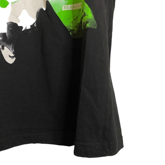 Rock Me Ed Sheeran X Tour Band Tee Shirt Black Green White Printed Slim Fit M - Picture 7 of 16